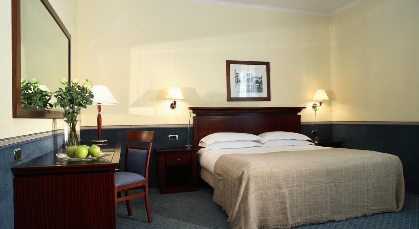 สตาร์โฮเต็ล เอ็กเซลซิเออร์ Hotel โบโลญญา ภายนอก รูปภาพ