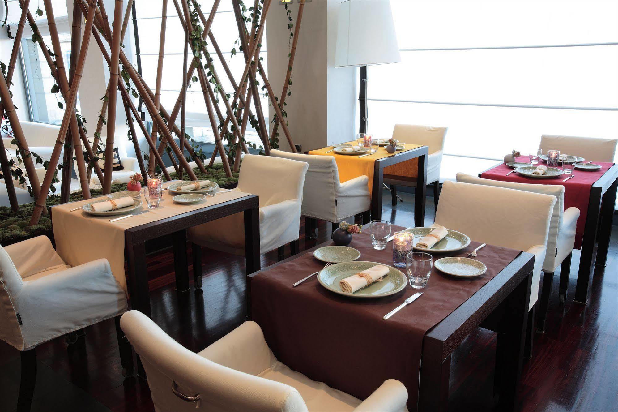 สตาร์โฮเต็ล เอ็กเซลซิเออร์ Hotel โบโลญญา ภายนอก รูปภาพ