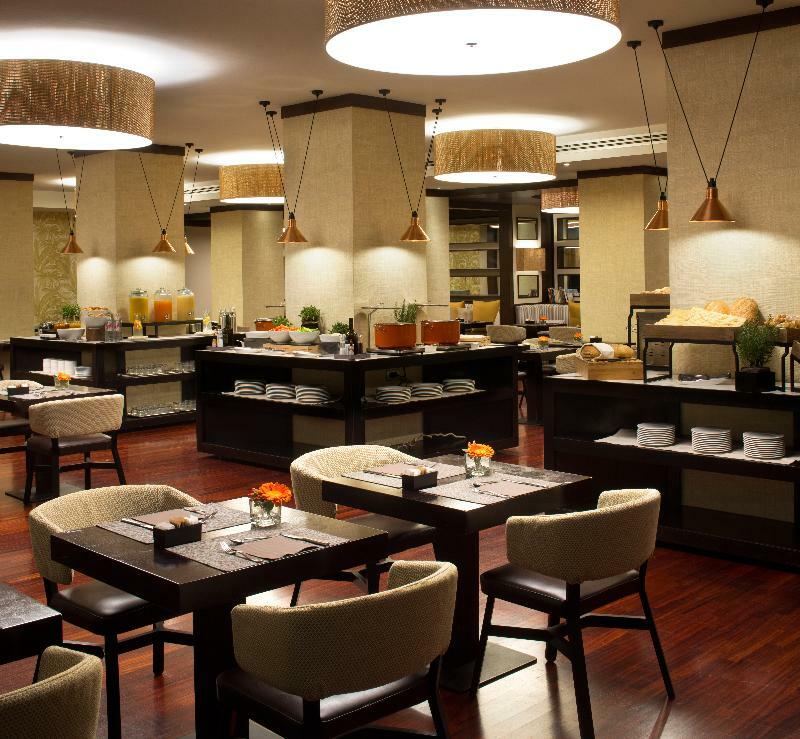 สตาร์โฮเต็ล เอ็กเซลซิเออร์ Hotel โบโลญญา ภายนอก รูปภาพ